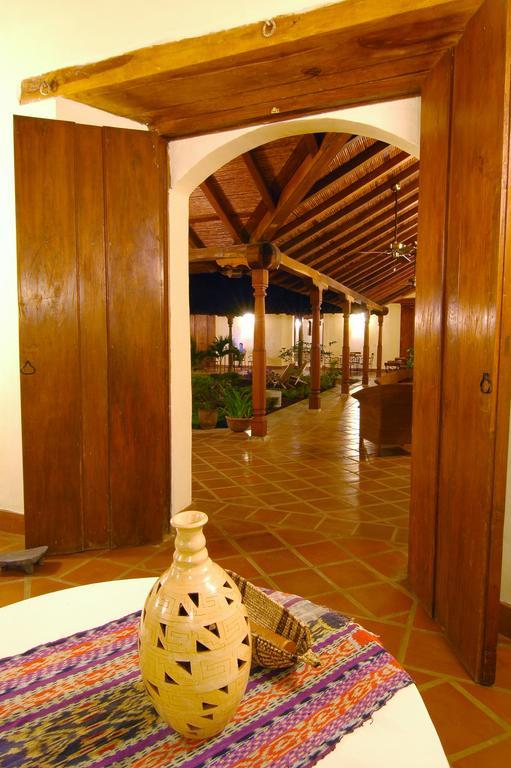 Hotel Patio Del Malinche 格拉纳达 外观 照片