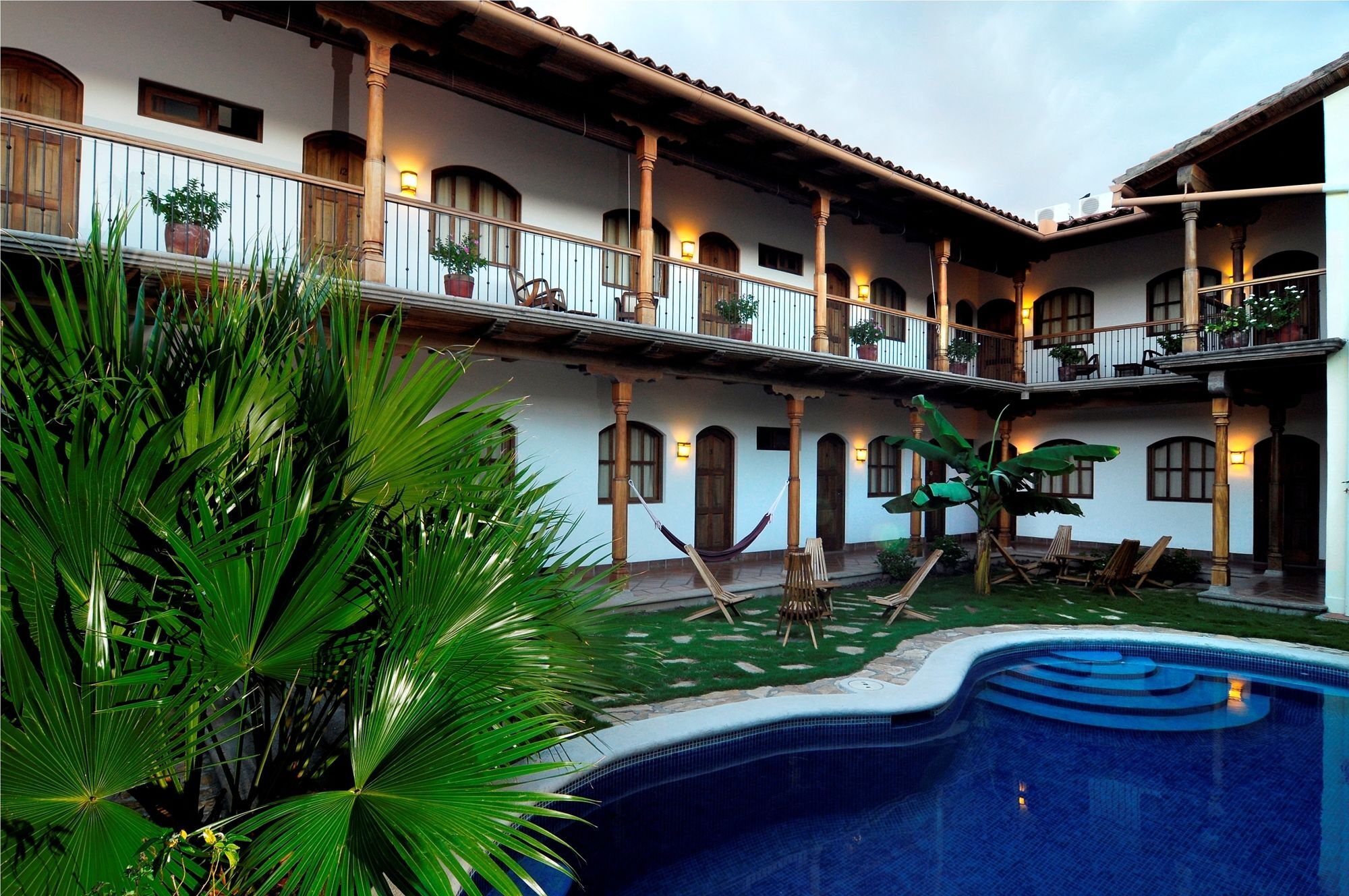Hotel Patio Del Malinche 格拉纳达 外观 照片
